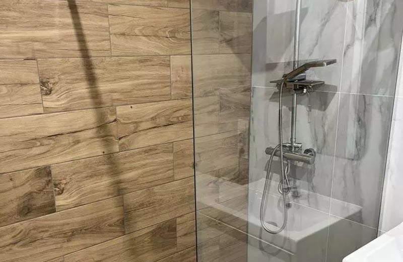 Alquiler a largo plazo de un apartamento de 2 habitaciones en la zona verde de Stabłowice, Breslavia