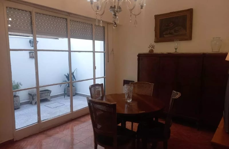 Long-term rental 3-room apartment with 2 patios in downtown Buenos Aires