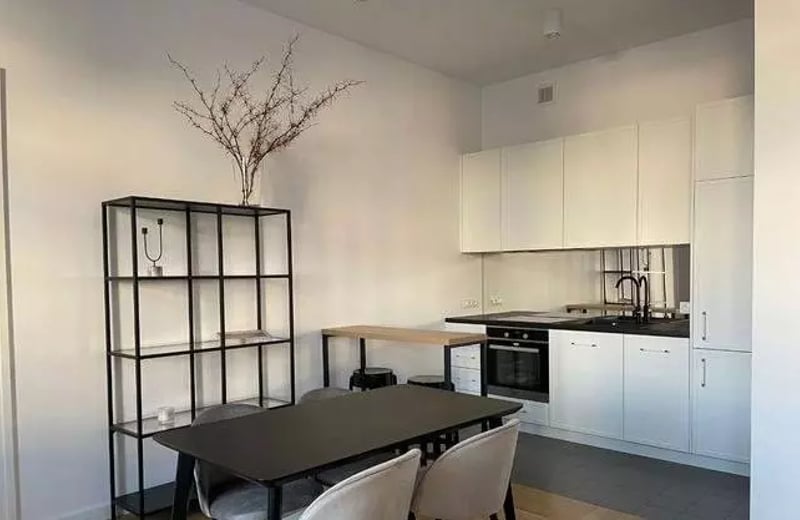 Long-term rental of a 2-room apartment without elevator in Warsaw, Praga-Południe