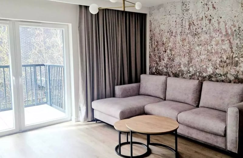 Долгосрочная аренда стильной 2к квартиры 44 m² с балконом и паркингом во Вроцлаве