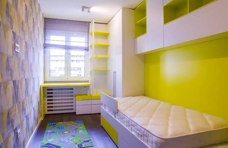 Long-term rental of a 4-room apartment near Tašmajdan Park, city center, Belgrade, Serbia