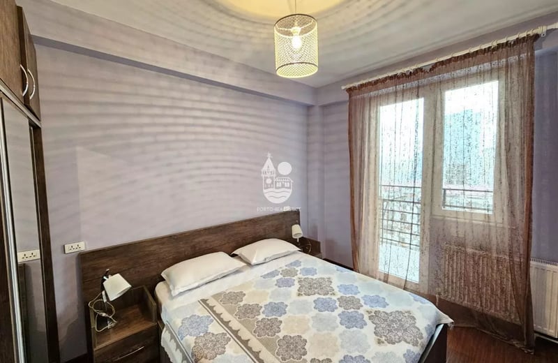 Alquiler a largo plazo amplio apartamento 3+1 en Batumi, Georgia