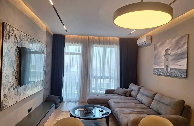 Долгосрочная аренда новой двухкомнатной квартиры в ЖК премиум класса BW Sole, Белград, Сербия