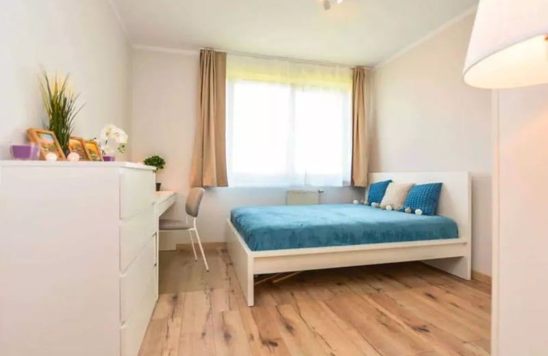 Долгосрочная аренда в Кракове современной 3-комнатной квартиры 65 м² с балконом, район Prądnik Czerwony