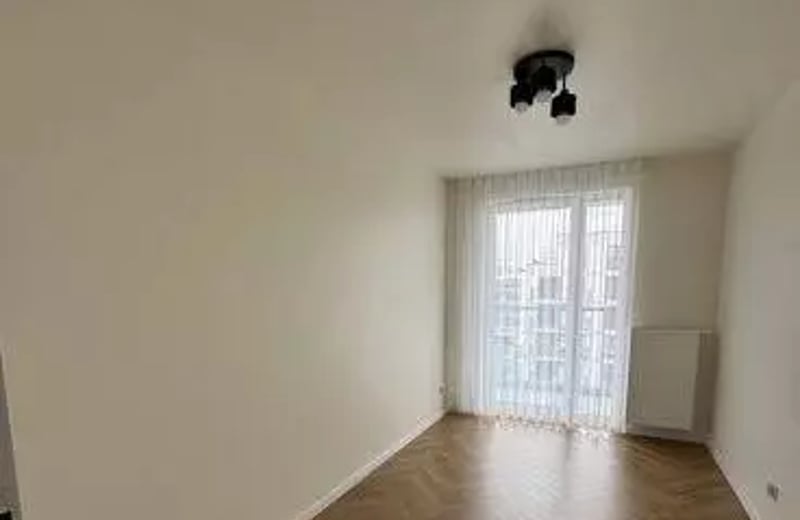 Long-term rental modern 3-room apartment with balcony in the Dębniki district, Kraków