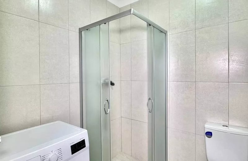 Location à long terme — appartement moderne de type euro deux pièces à Bucarest (Militari Residence)