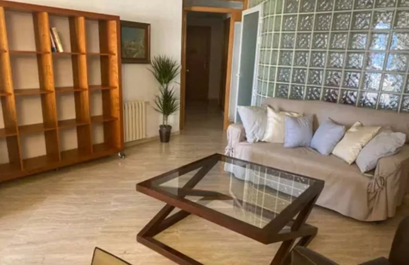 Long-term rental of an 86 m² apartment in Alicante, Spain