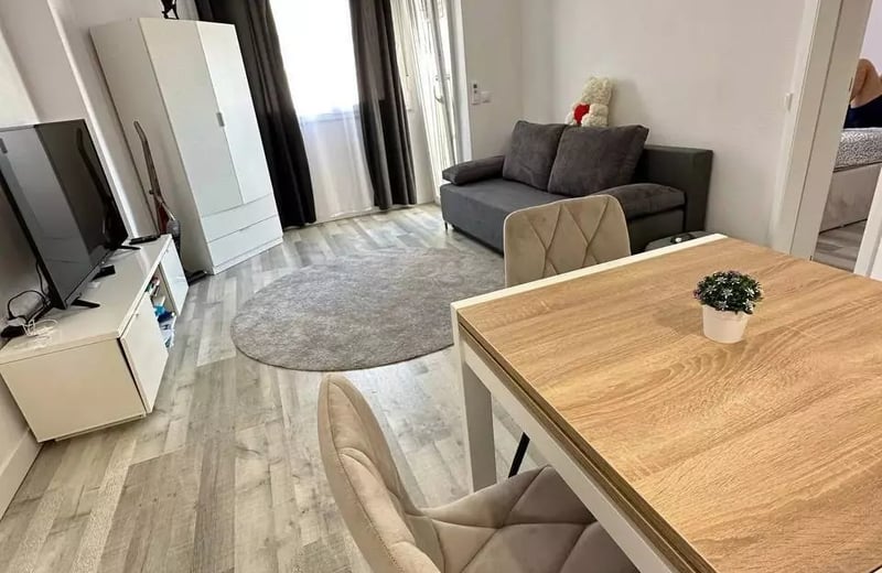 Location à long terme à Torrevieja, Espagne — appartement 2 chambres près de la plage