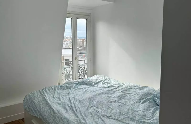 Long-term rental of a studio, 12 m², Paris, 15th arrondissement