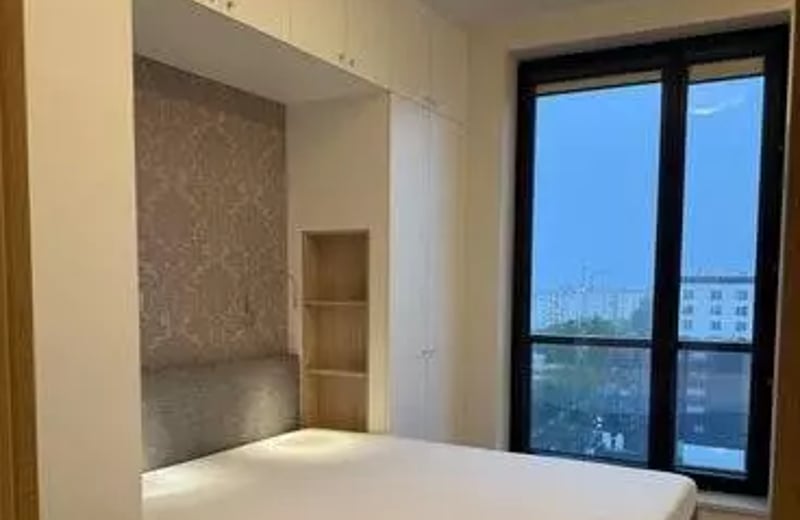 Long-term rental 78 m² apartment with balcony & AC in Wola, Warsaw, Poland