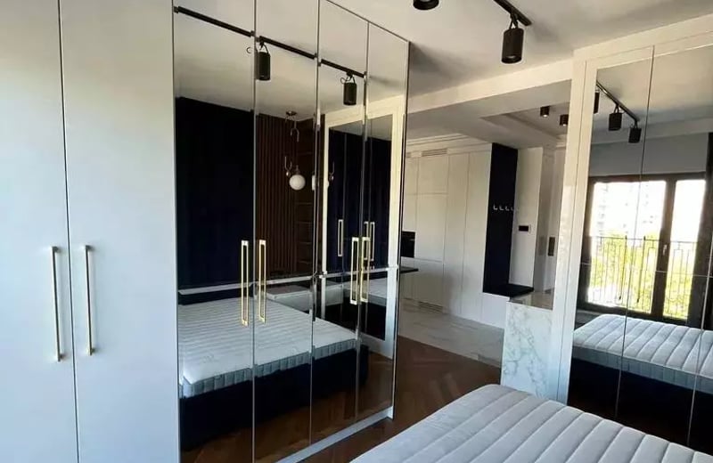 Long-term rental of a 40 m² 2-room apartment on Mariana Zdziechowskiego Street, Warsaw, Poland, in a new building with a balcony