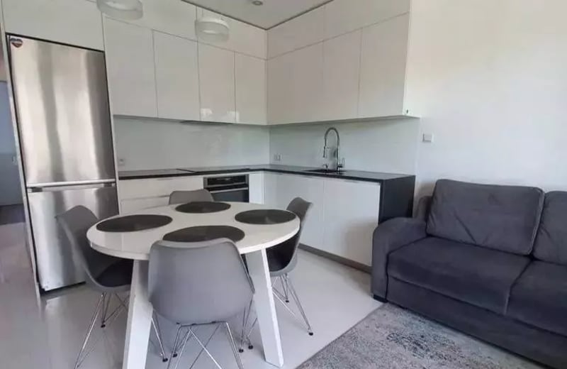 Alquiler a largo plazo piso de 3 habitaciones, 55.25 m² en Żoliborz, Varsovia, Polonia
