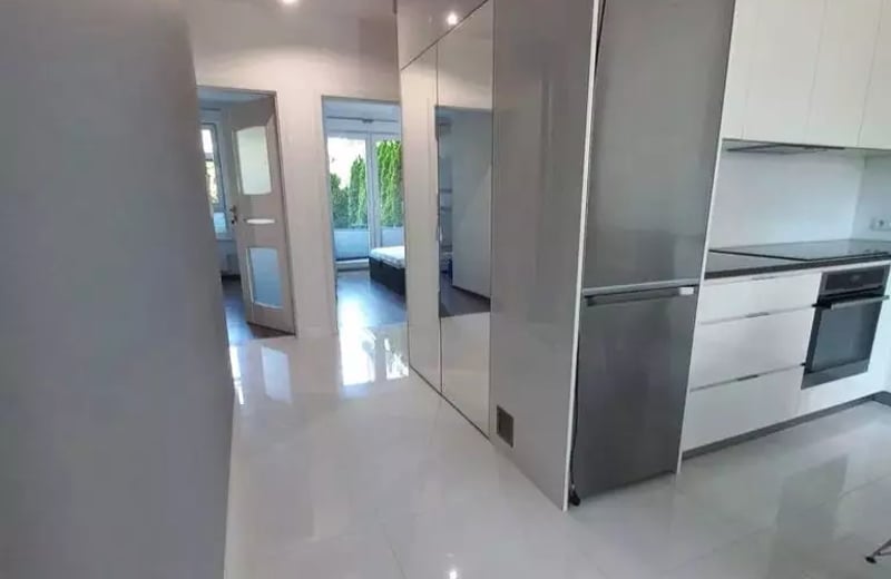 Alquiler a largo plazo piso de 3 habitaciones, 55.25 m² en Żoliborz, Varsovia, Polonia