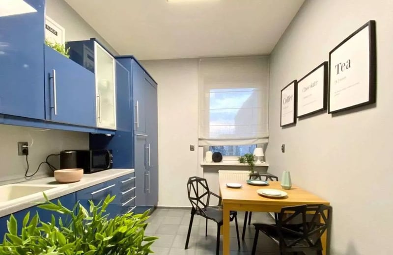 Long-term rental of a 3-room apartment, 90 m² in Warsaw, Poland