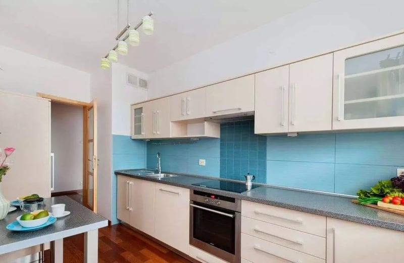 Долгосрочная аренда 2-комнатной квартиры 62 м² в Кракове, Польша