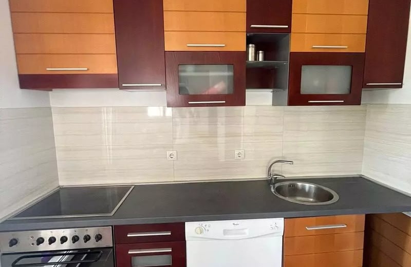 Location longue durée d’un appartement 2 pièces de 44 m² à Belgrade, Serbie