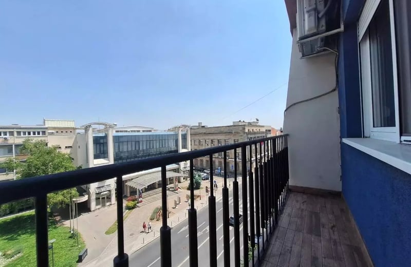 Langzeitmiete einer 1-Zimmer-Wohnung mit 38 m² in Belgrad, Serbien