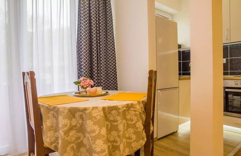 Long-term rental of a 2-room apartment, 51 m² in Belgrade, Serbia