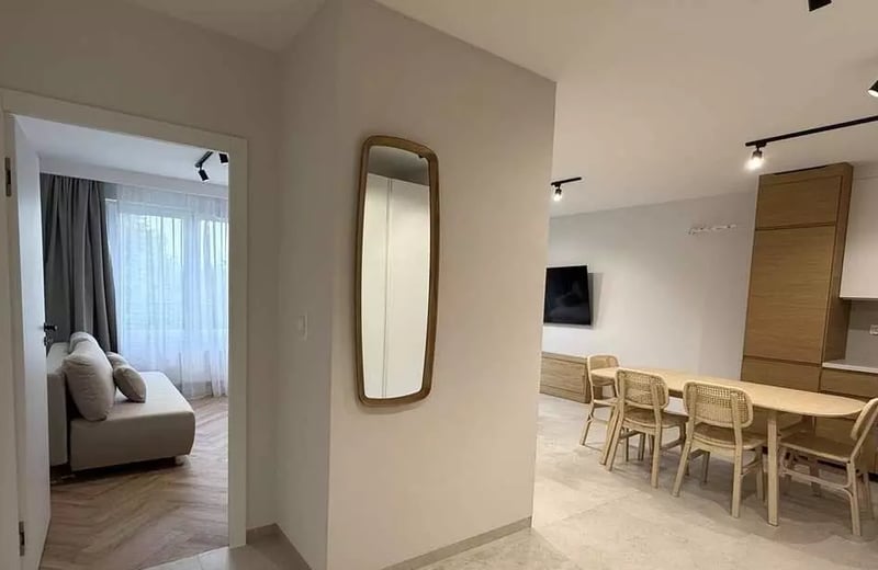 Long-term rental of a 3-room apartment 64m² in Krakow, Poland