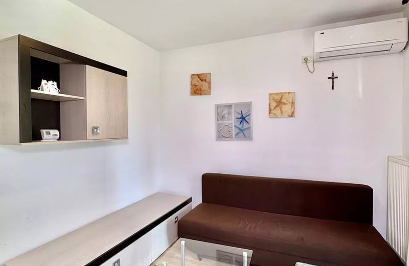 Long-term rental of a 1-room apartment in Bucharest, Romania