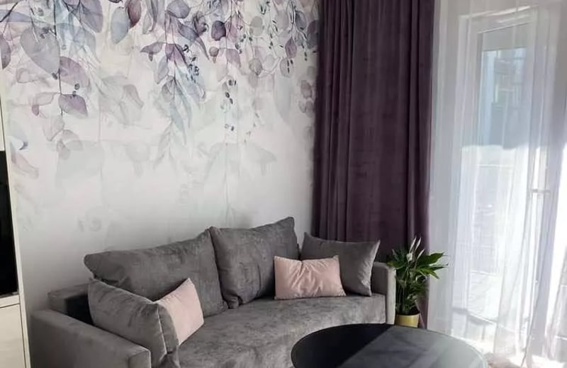 Langfristige Vermietung einer 30 m² großen 2-Zimmer-Wohnung in Krakau, Polen