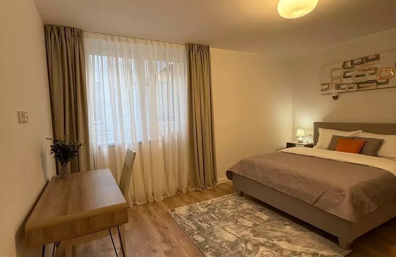 Long-term rental of a 2-room 60 m² apartment in the city center, Belgrade, Serbia