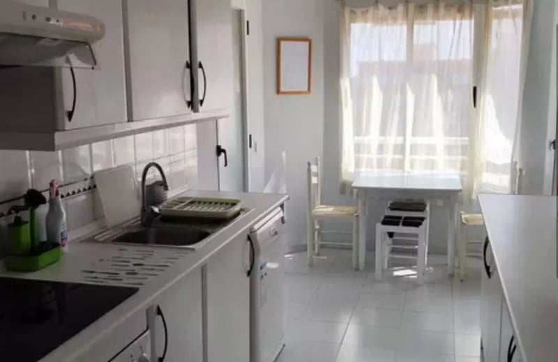 Location longue durée d’un appartement de 145m² dans le quartier San Gabriel, Alicante, Espagne