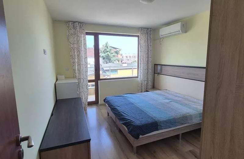 Langzeitmiete einer 2-Zimmer-Wohnung mit Meerblick, Varna, Viertel Alen Mak, Bulgarien