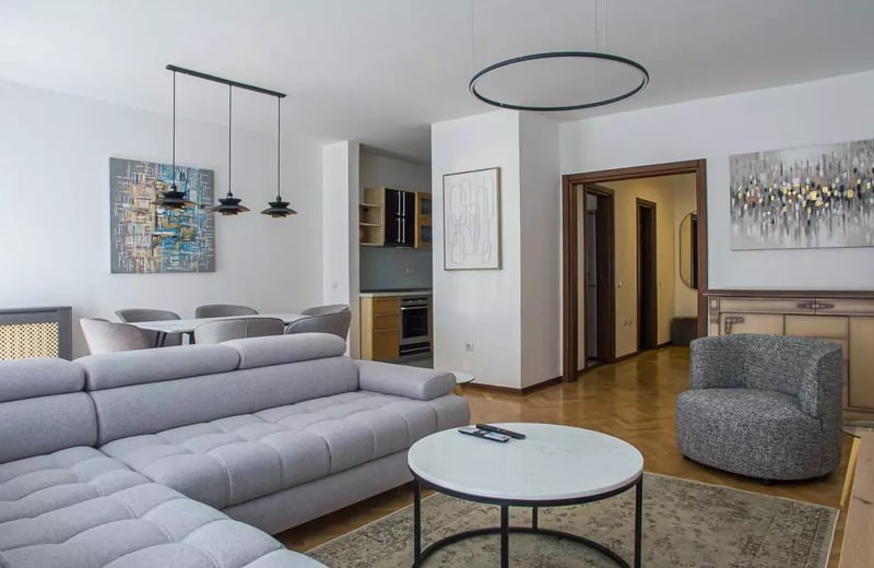 Long-term rental of 4-room apartment 92 m² in Belgrade, Serbia