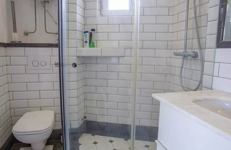 Langzeitmiete eines Studios 38 m² im Stadtzentrum, Belgrad, Serbien