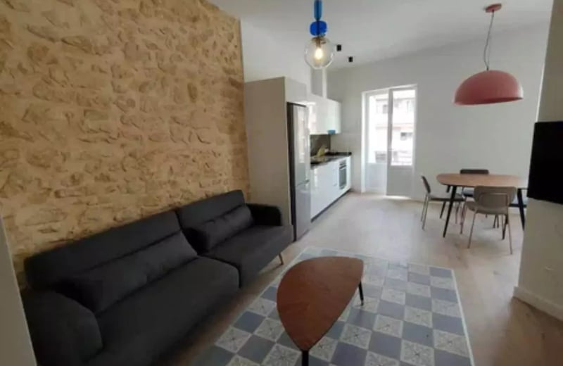 Long-term rent 2-bedroom apartment 85 m² in Alicante, Spain
