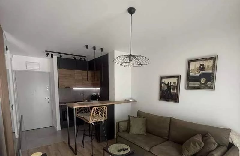 Location longue durée : appartement 2 pièces de 30 m² à Krowodrza, Cracovie, Pologne
