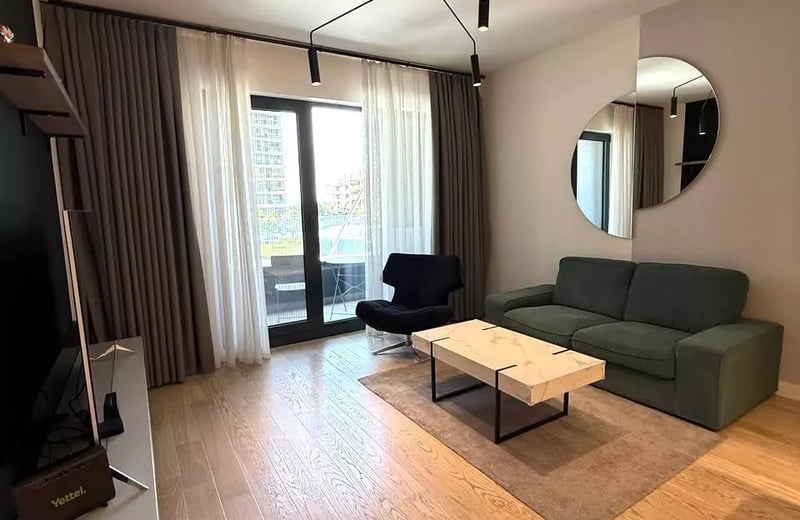 Long-term rental of a 3-room apartment, 80 m² in Belgrade, Serbia