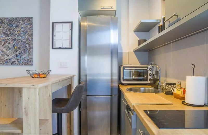 Langzeitmiete 2-Zimmer-Wohnung 36 m², Stadtteil Zvezdara, Belgrad, Serbien