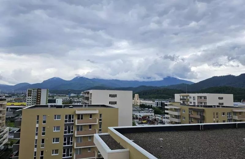 Долгосрочная аренда 2-комнатной квартиры в Urban Plaza, Брашов, Румыния