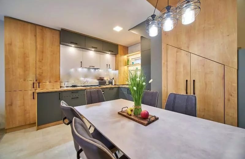 Langzeitmiete 4-Zimmer-Maisonette, Varna, Bulgarien