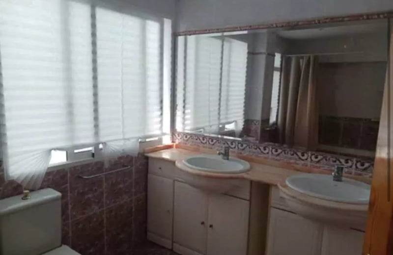 Long-term rental 3-bedroom apartment, 135 m², Alicante, Spain