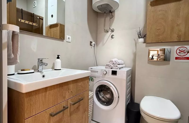 Long-term rental 3-room apartment, 63 m², Zvezdara area, Belgrade, Serbia