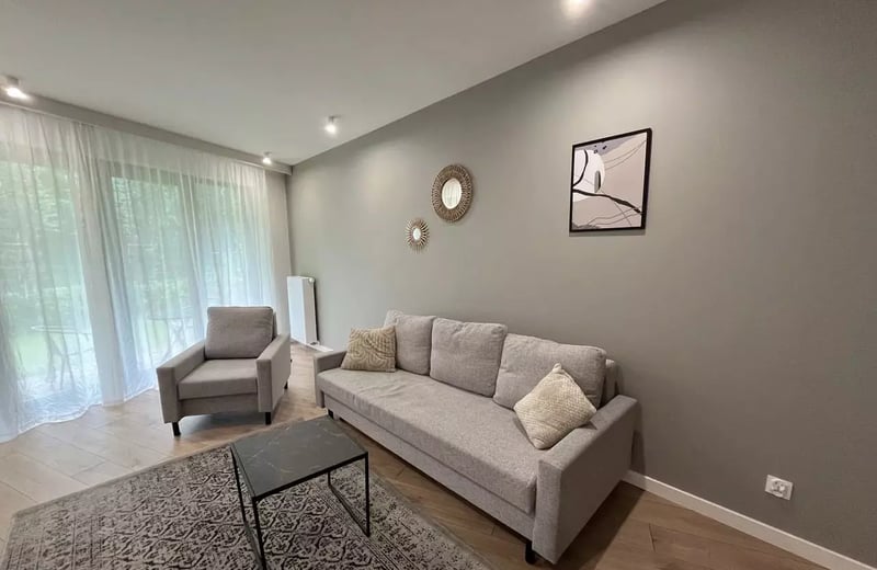 Long-term rental of a 3-room apartment, 64 m², Kraków, Poland