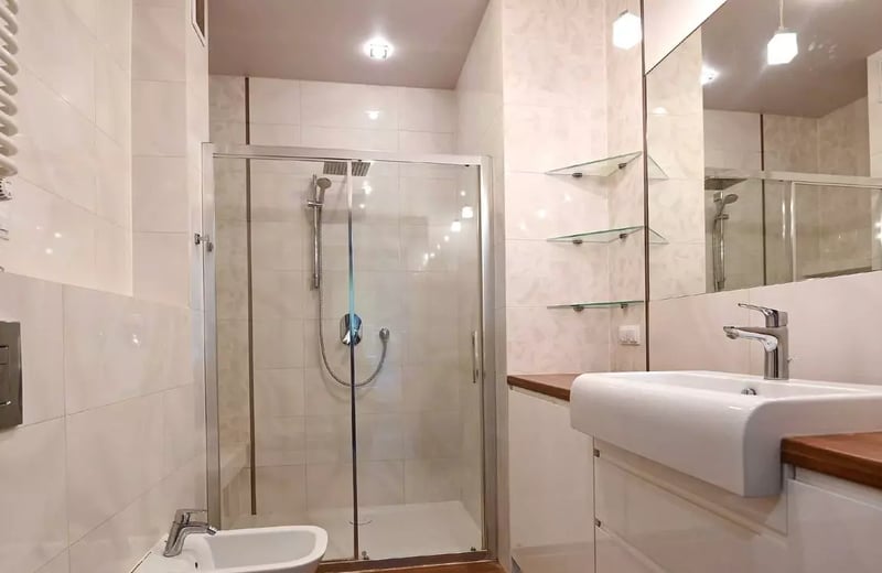 Long-term rental of a 3-room apartment, 63 m², in Bronowice district, Kraków, Poland