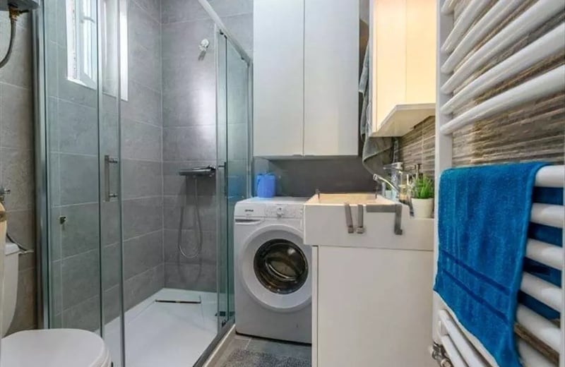 Location longue durée d’un appartement 2 pièces, 47 m², dans le centre-ville, Belgrade, Serbie