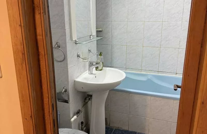 Location longue durée d’un appartement 4 pièces, 85 m², Constanța, Roumanie