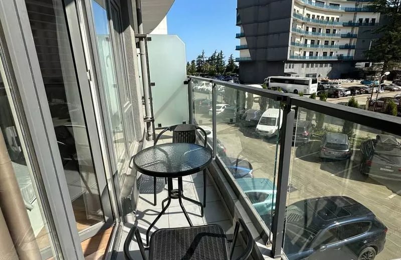 Location longue durée d’un studio, 33 m², Batoumi, Géorgie