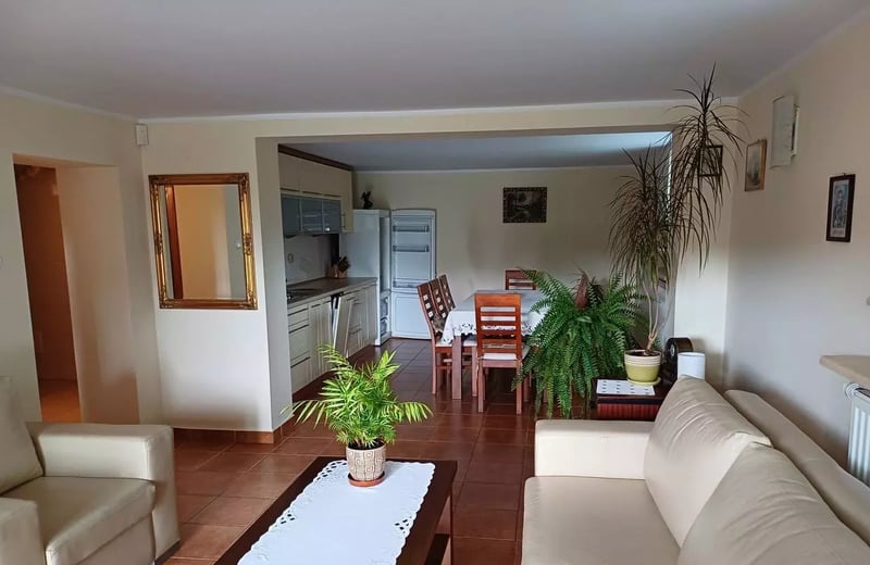 Long-term rental of a house 250 m² in Bielany, Kraków, Poland