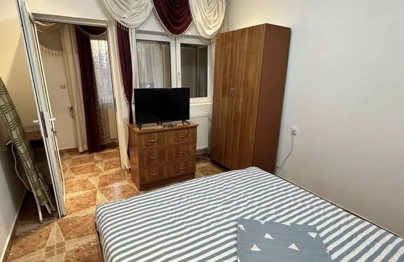 Долгосрочная аренда 3-комнатного дома 100 м² в районе Stadionul Farul / Faleza Nord, Констанца, Румыния