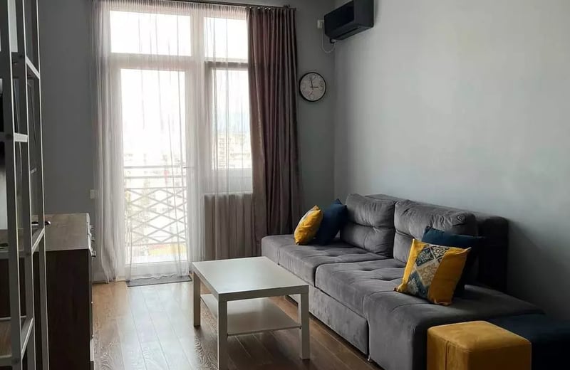 Alquiler a largo plazo de apartamento 1+1 de 45 m² en Batumi, Georgia