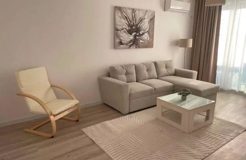 Длительная аренда 2-х комнатных апартаментов 77 м² в Констанце, Румыния