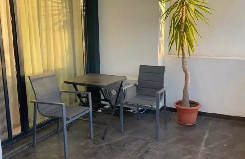 Длительная аренда 2-х комнатных апартаментов 77 м² в Констанце, Румыния