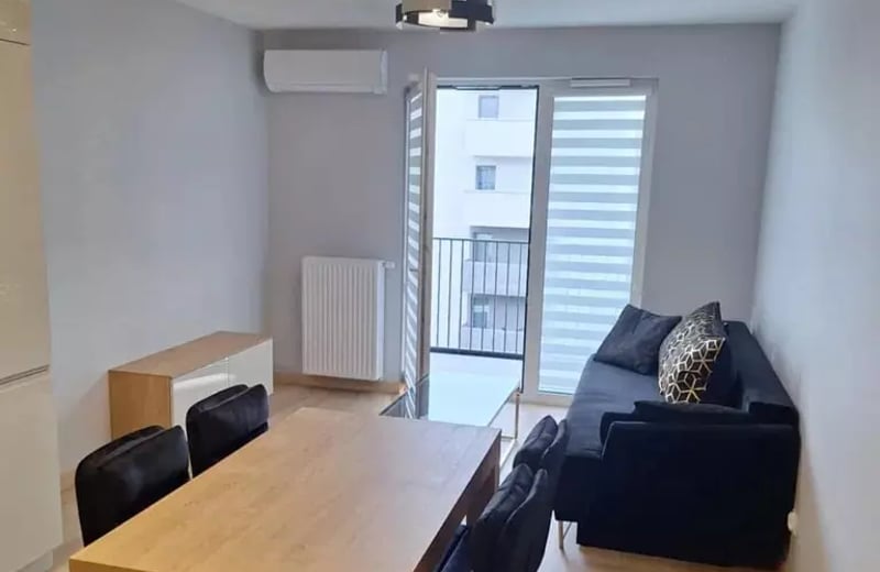 Long-term rental of 4-room apartment 78 m² in Śródmieście, Kraków, Poland