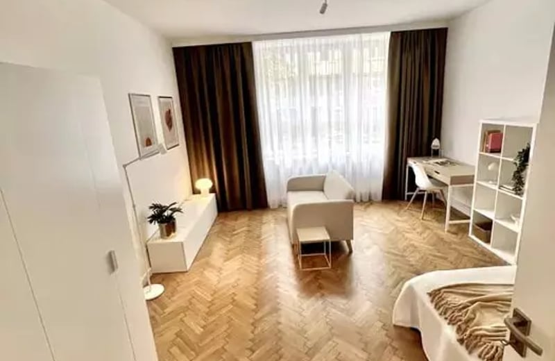 Location longue durée d’un appartement 3 pièces de 102 m² à Stare Miasto, Cracovie, Pologne